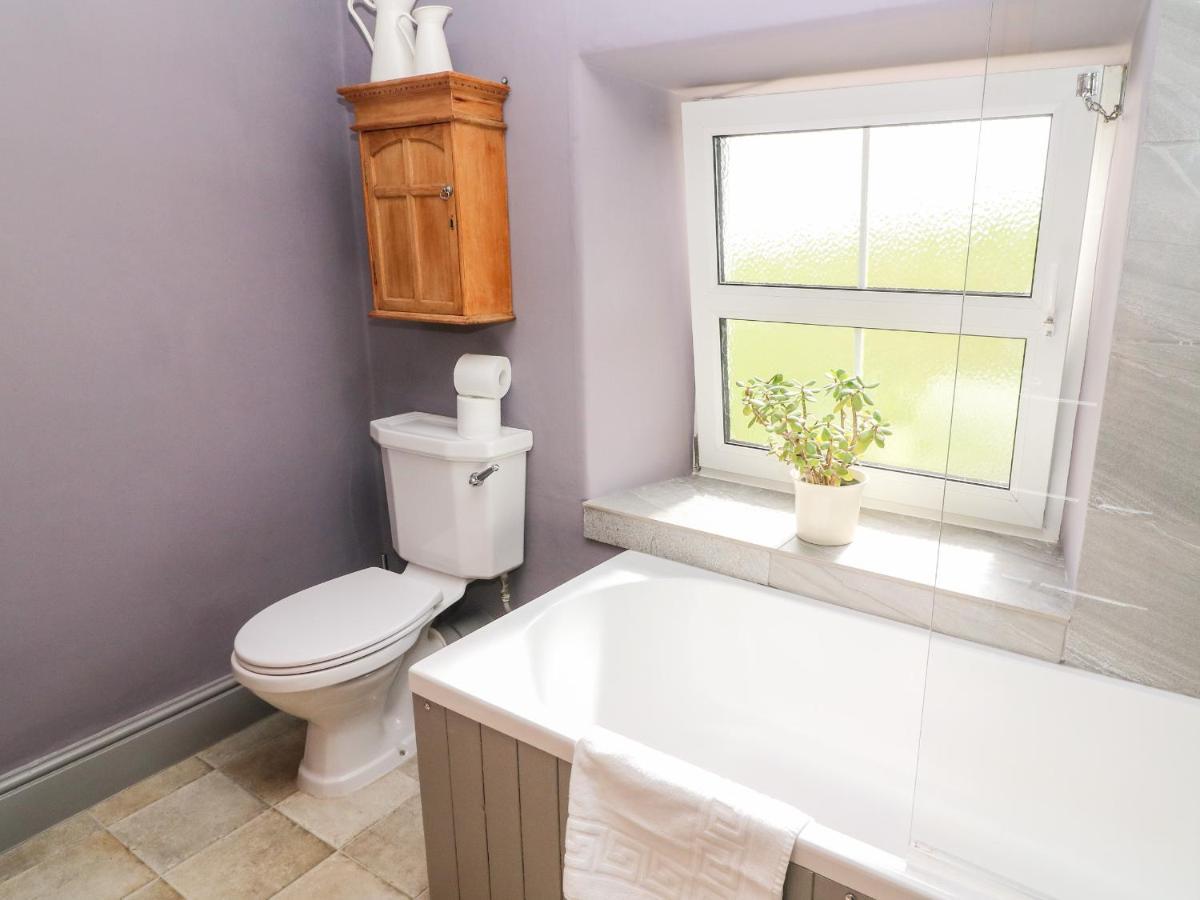 Waingate Cottage Cark Ngoại thất bức ảnh