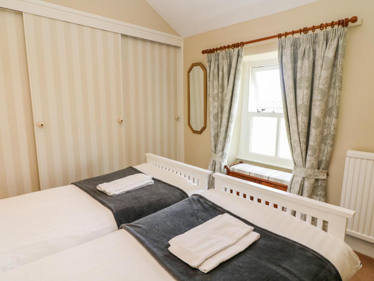 Waingate Cottage Cark Ngoại thất bức ảnh