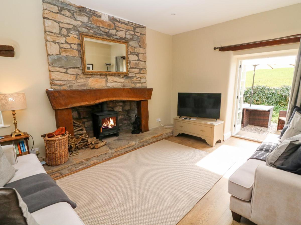 Waingate Cottage Cark Ngoại thất bức ảnh
